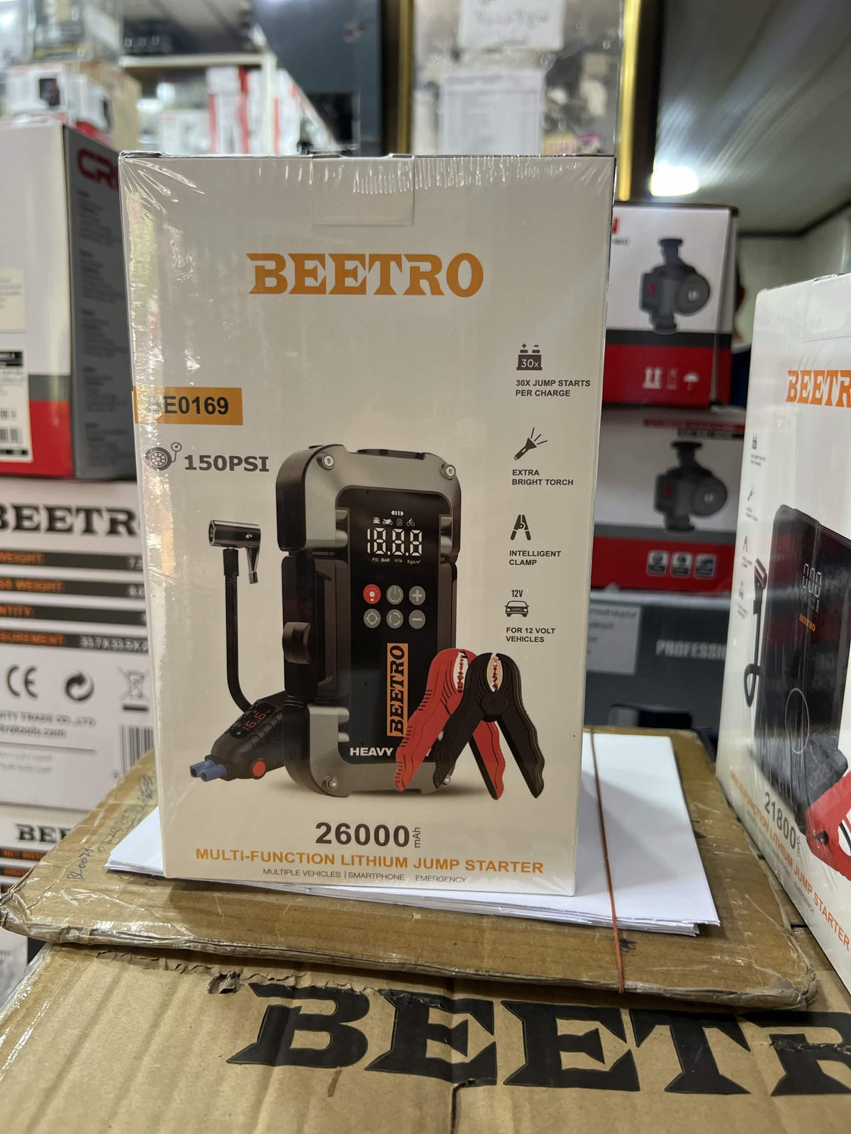 booster de batterie /Compresseur pneu 4 in 1 beetro 26000mah 24000mah