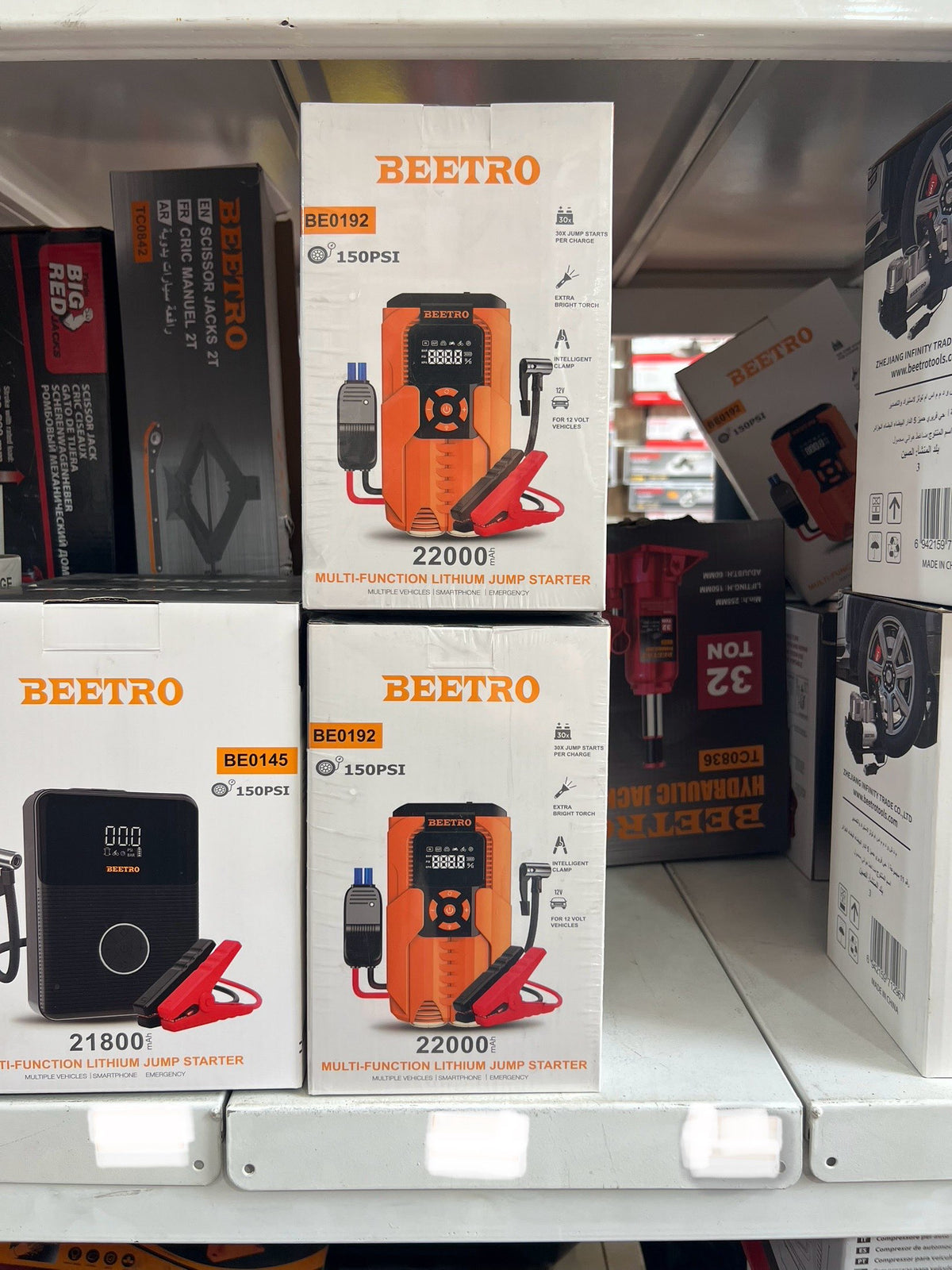 booster de batterie /Compresseur pneu 4 in 1 beetro be0192